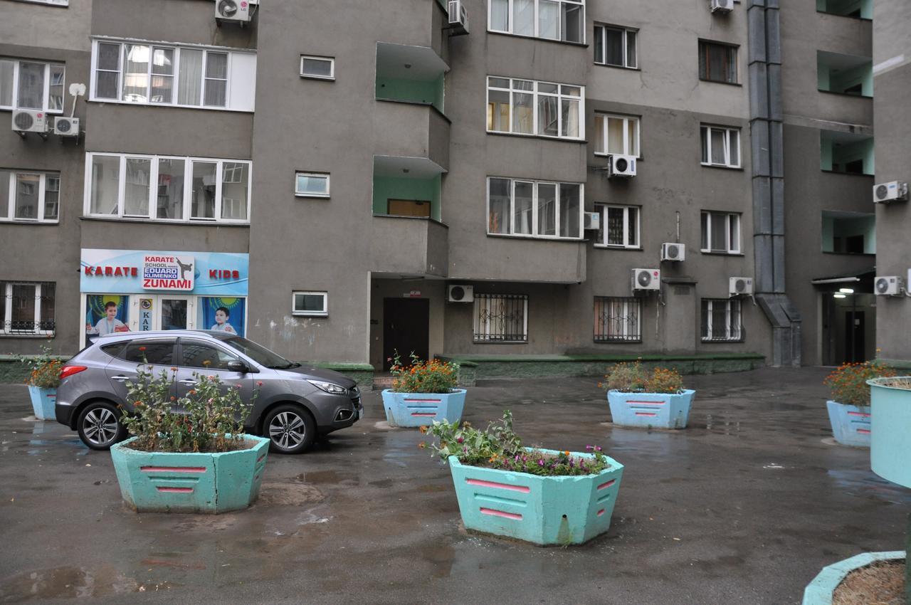 Art Hostel Almati Kültér fotó