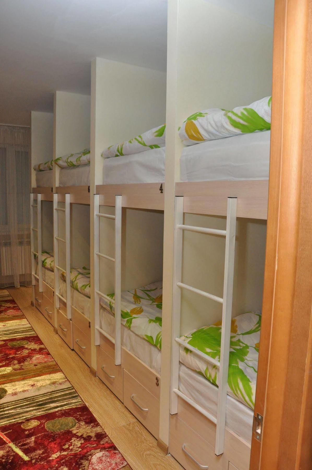Art Hostel Almati Kültér fotó