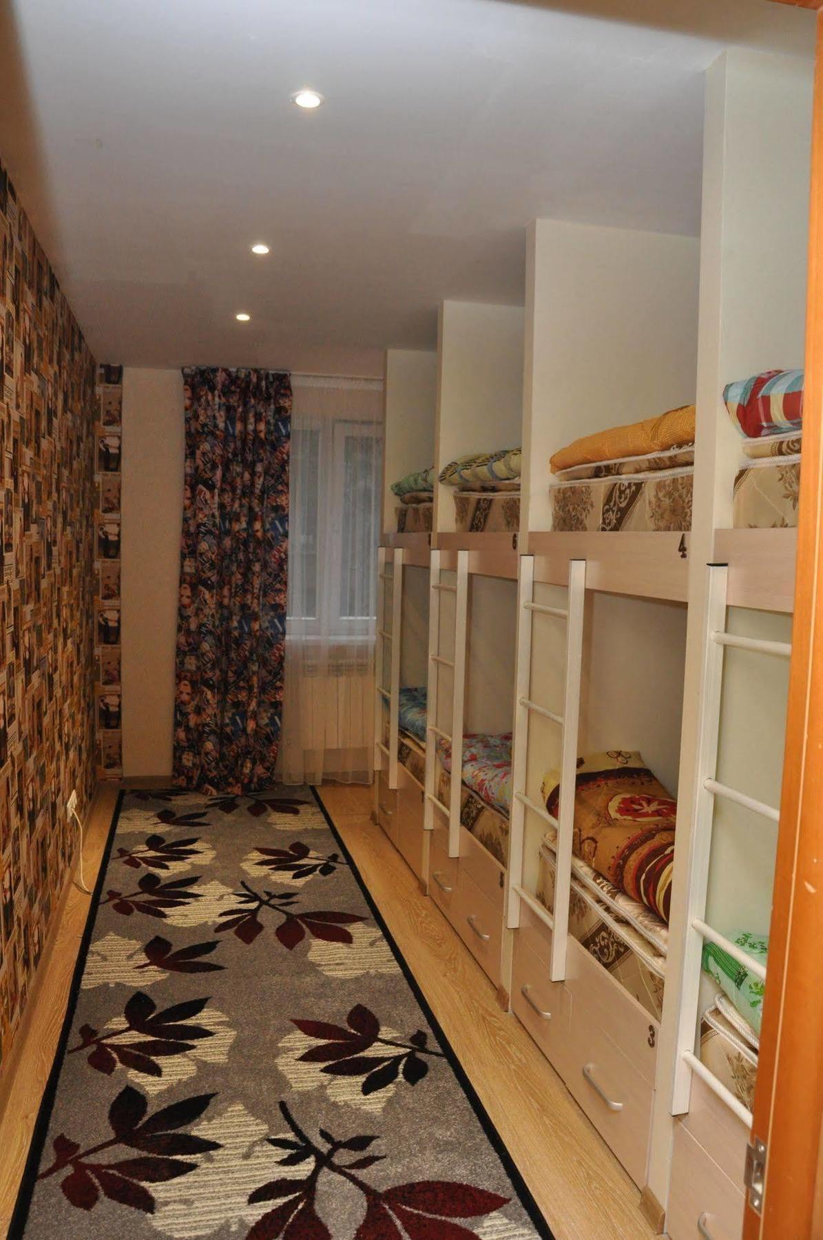 Art Hostel Almati Kültér fotó